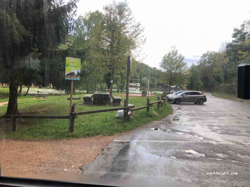 (38300) Bourgoin-Jallieu - Chemin de Rosière — foto