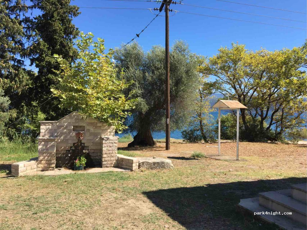 (300 15) Agrinio - Eparchiaki Odos Zevgarakiou - Kato Makrinous — foto 3