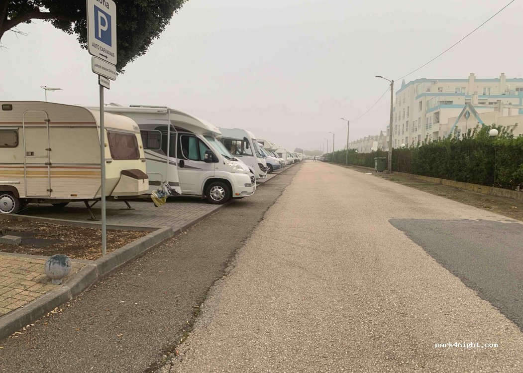 (3830-751) Gafanha da Nazaré - 120 Avenida Infante Dom Henrique — foto 2