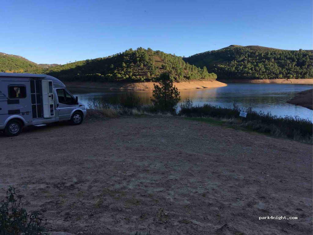 (10136) Cañamero - Unnamed Road — foto