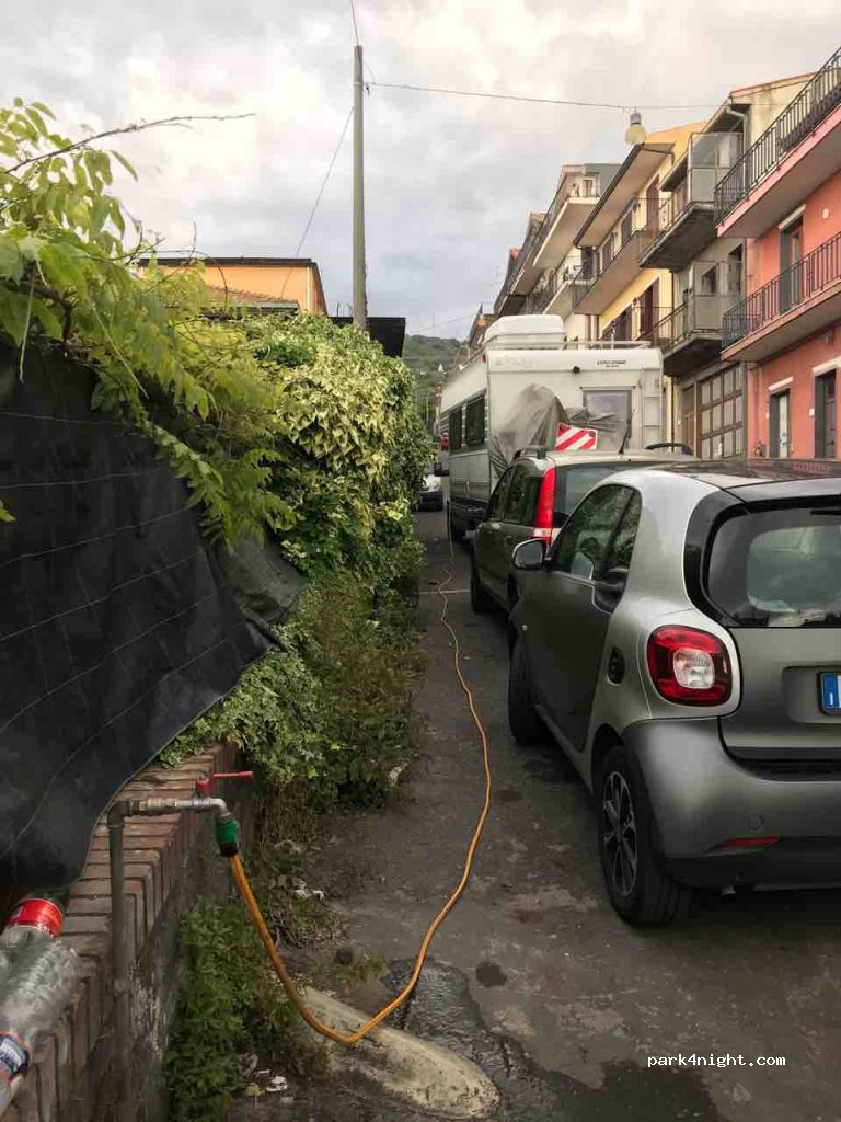 (95019) Zafferana Etnea - 48 Via Monte Grappa — foto 2