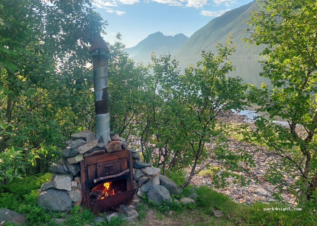 (9100)  - Sandneshamnvegen — foto 3