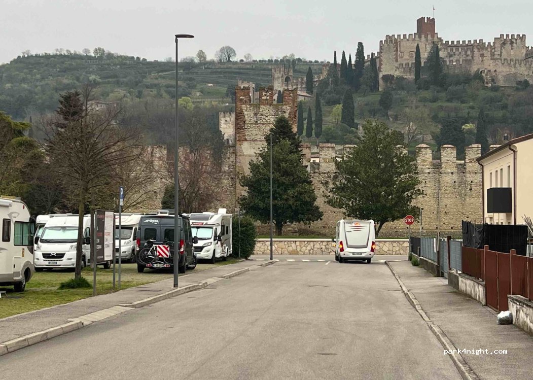 Area Sosta Camper Soave — foto 3