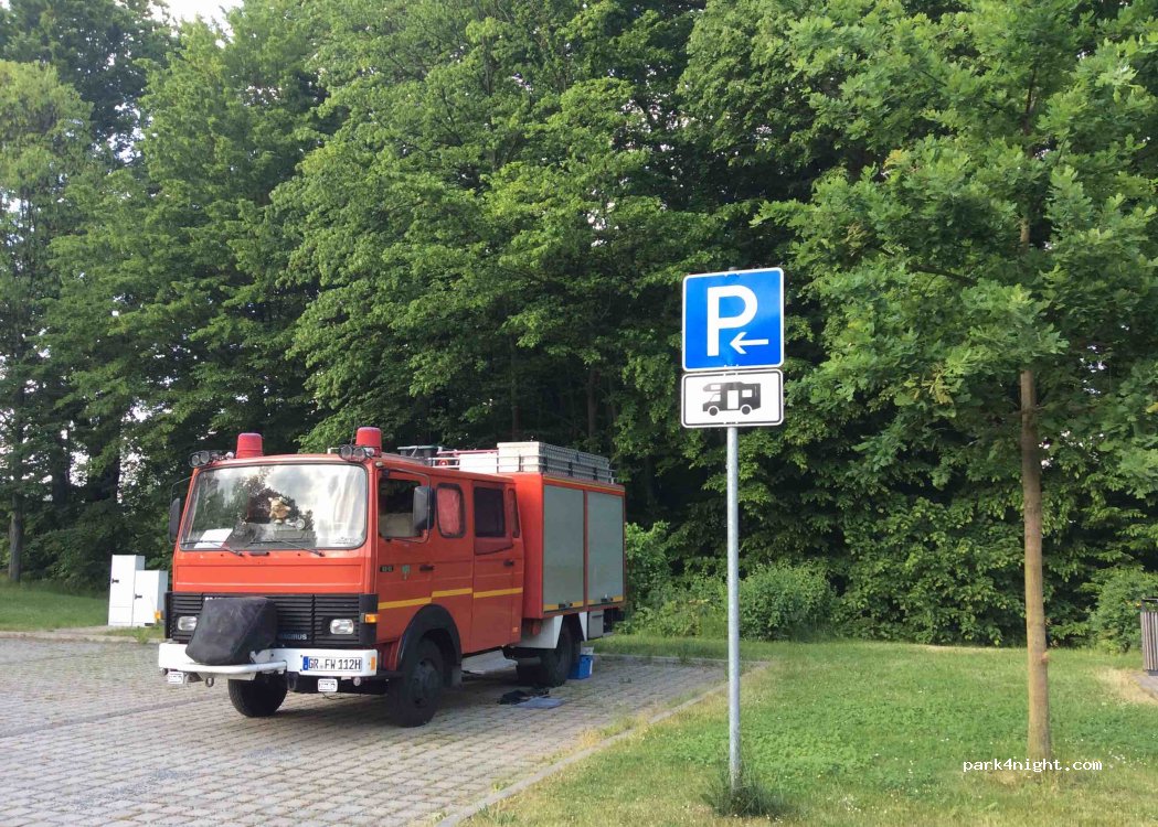 (02747) Herrnhut - Weg zum Waldbad — foto 2