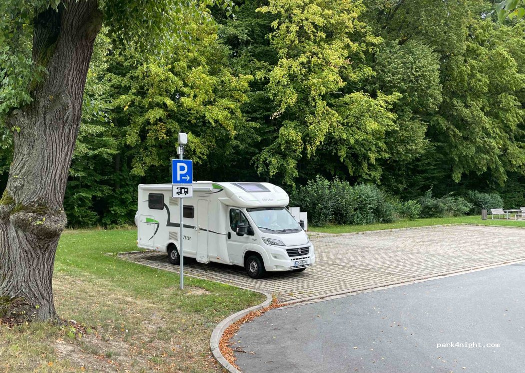 (02747) Herrnhut - Weg zum Waldbad — foto 3