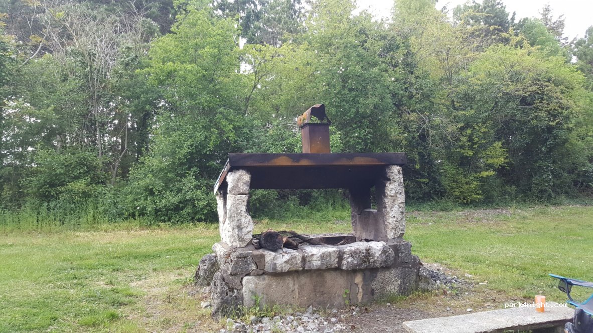 (41100) Perigny - La Fontaine de Brasles — foto