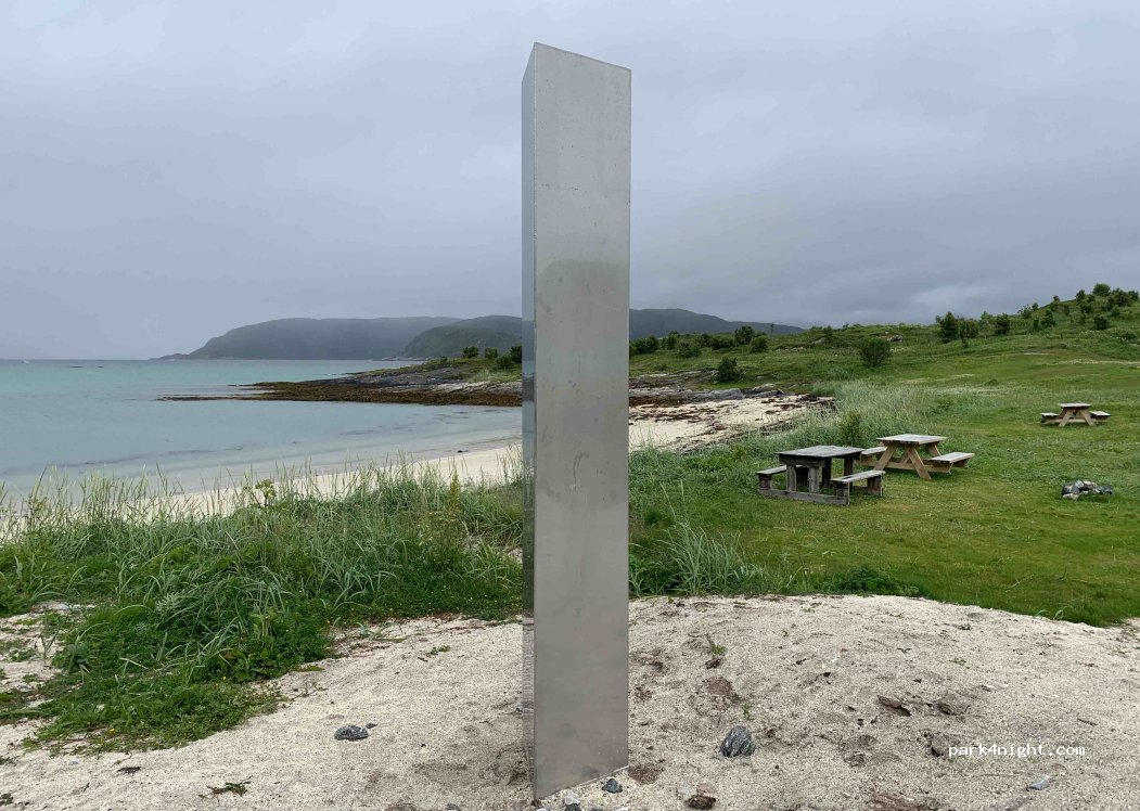 (9110) Sommarøy - 1 Sommarøyvegen — foto