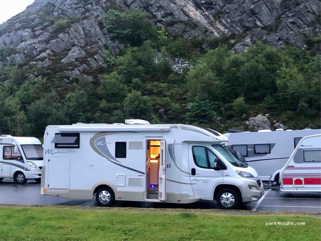 (6006) Ålesund - 453 Tuenesvegen — foto