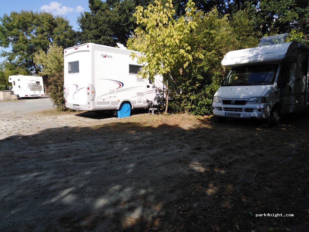 (44440) Riaillé - 220-340 Rue de la Bénate — foto 3