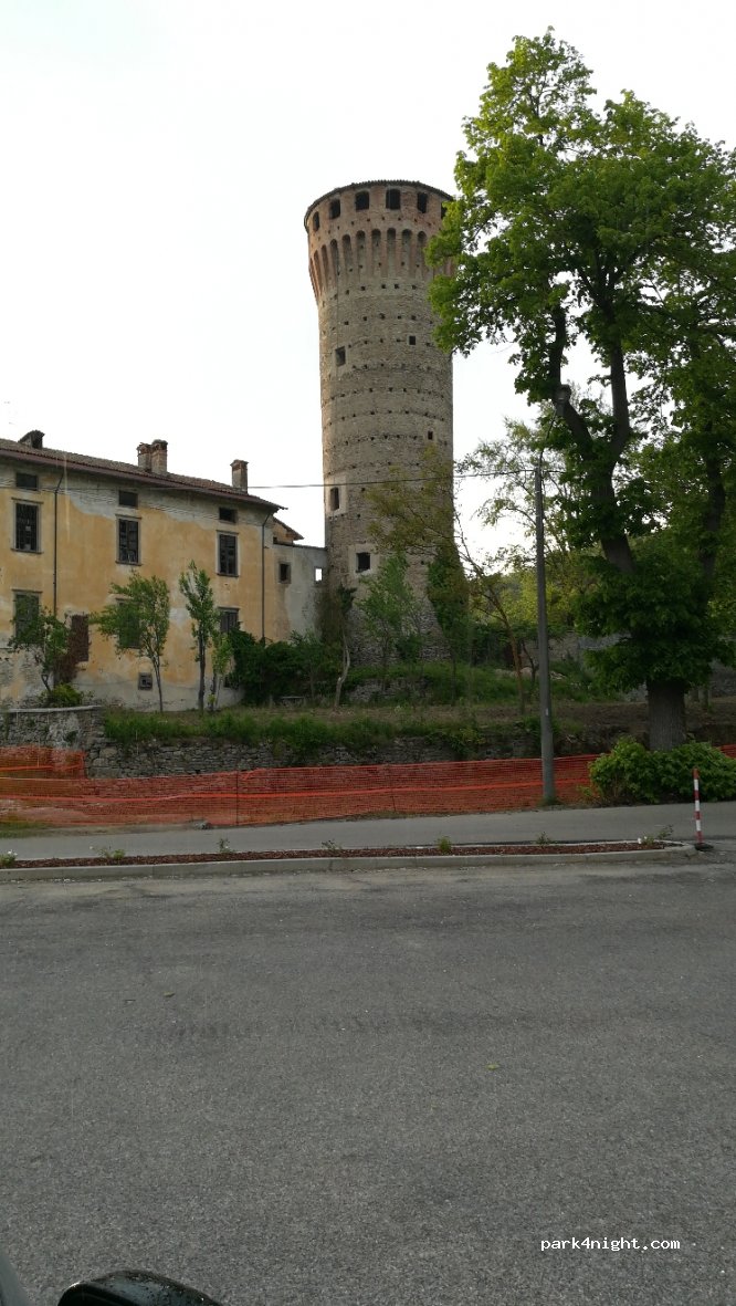 (12070) Priero - 9 Via Castelnuovo — foto
