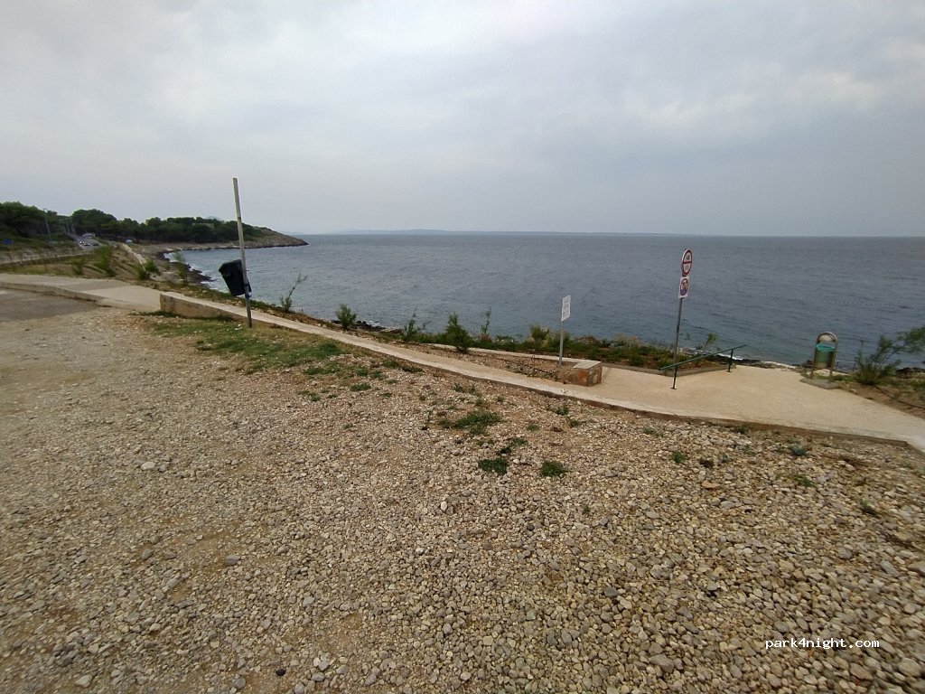 (51550) Mali Lošinj - 0 Ulica Lošinj. brodograditelja — foto 3