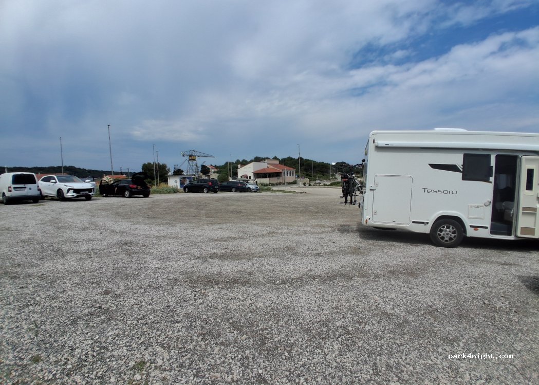 (51550) Mali Lošinj - 0 Ulica Lošinj. brodograditelja — foto 5