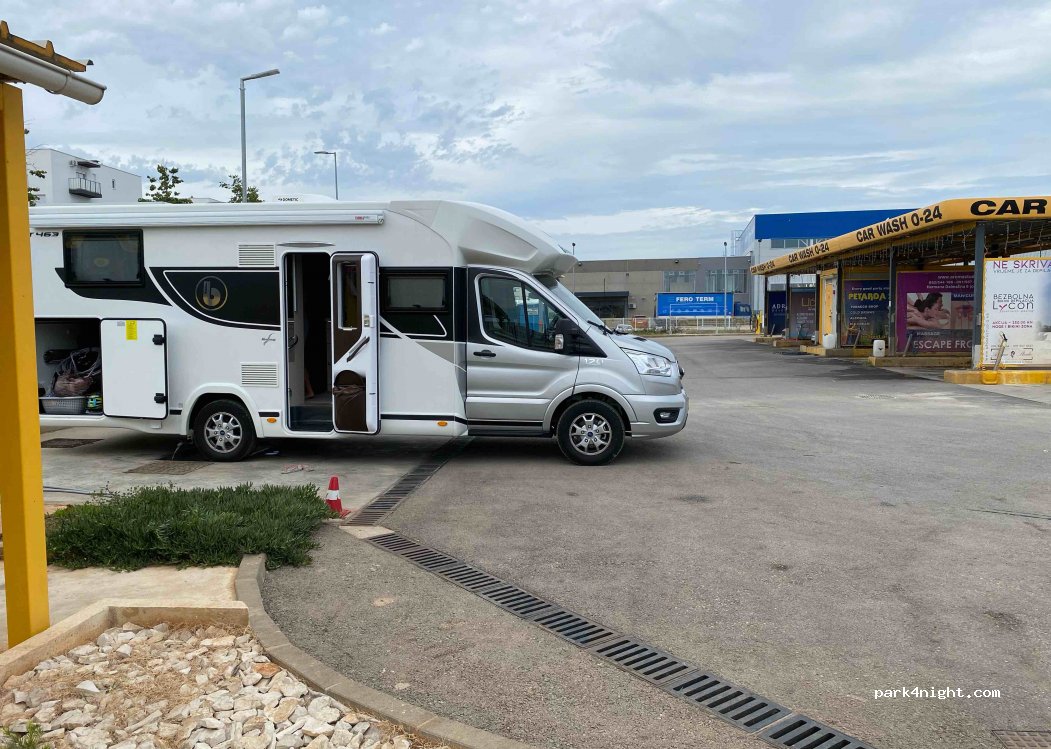 (52104) Pula - Bože Gumpca 36 — foto 2