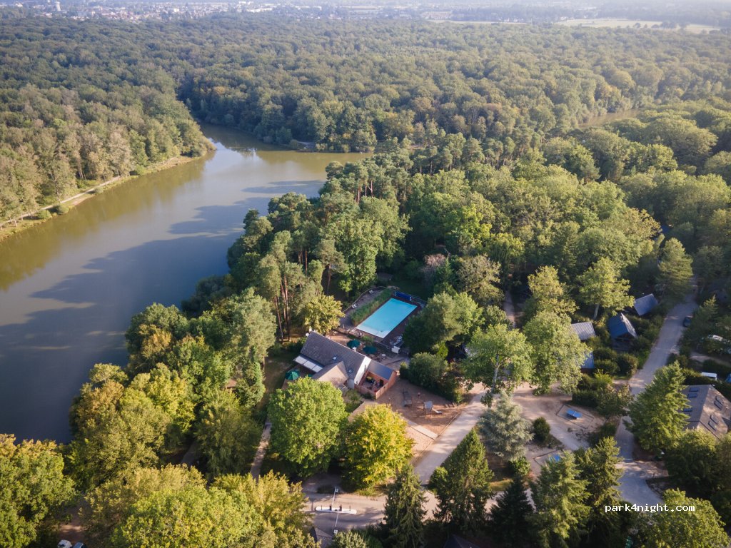 Camping Huttopia Rambouillet — foto