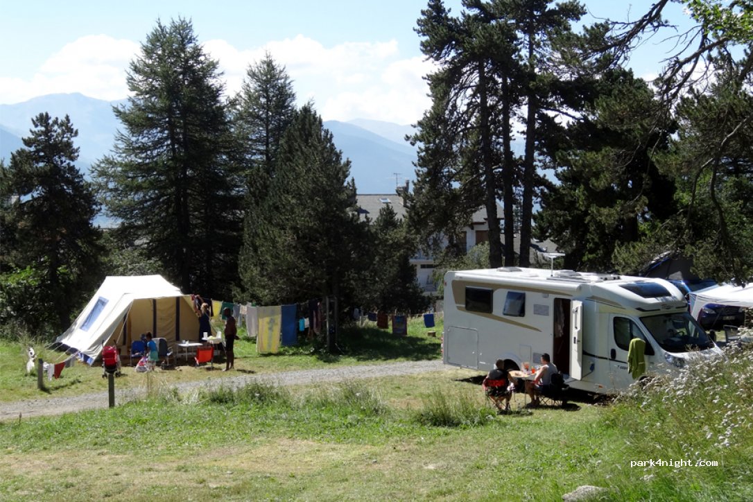 Camping Huttopia Font- Romeu — foto