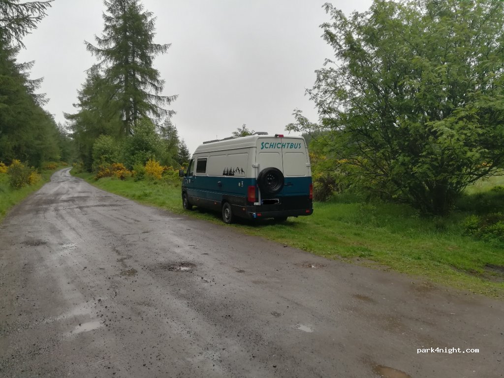 (KY14) Cupar - Unnamed Road — foto