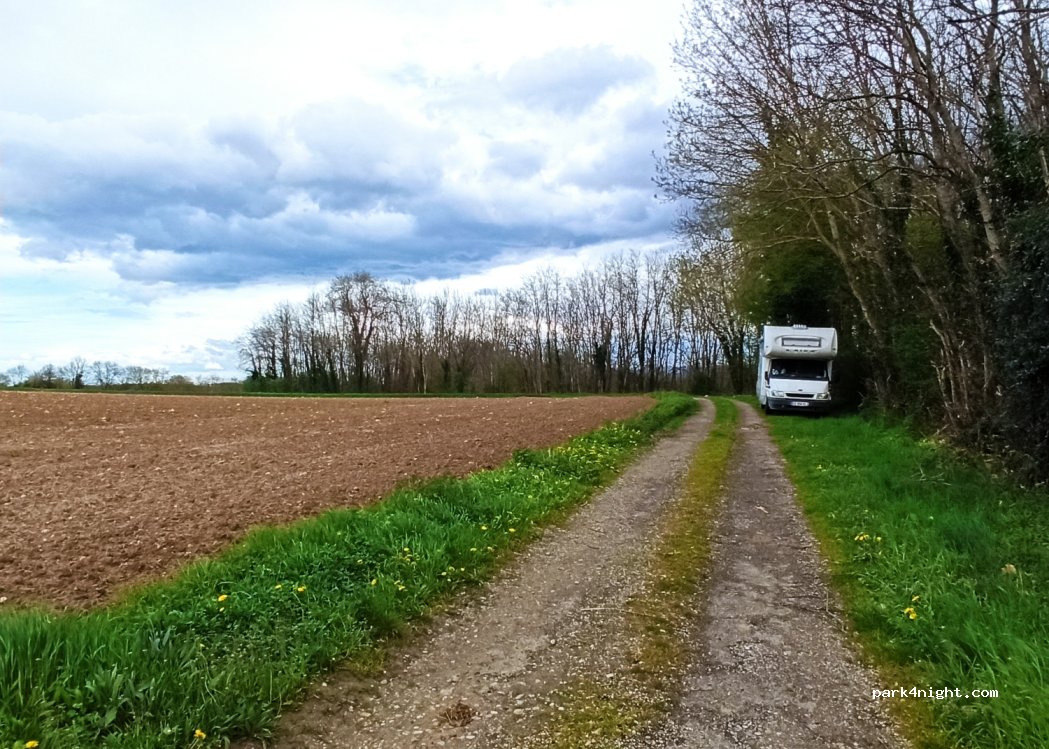 (01800) Bourg-Saint-Christophe - Unnamed Road — foto 4