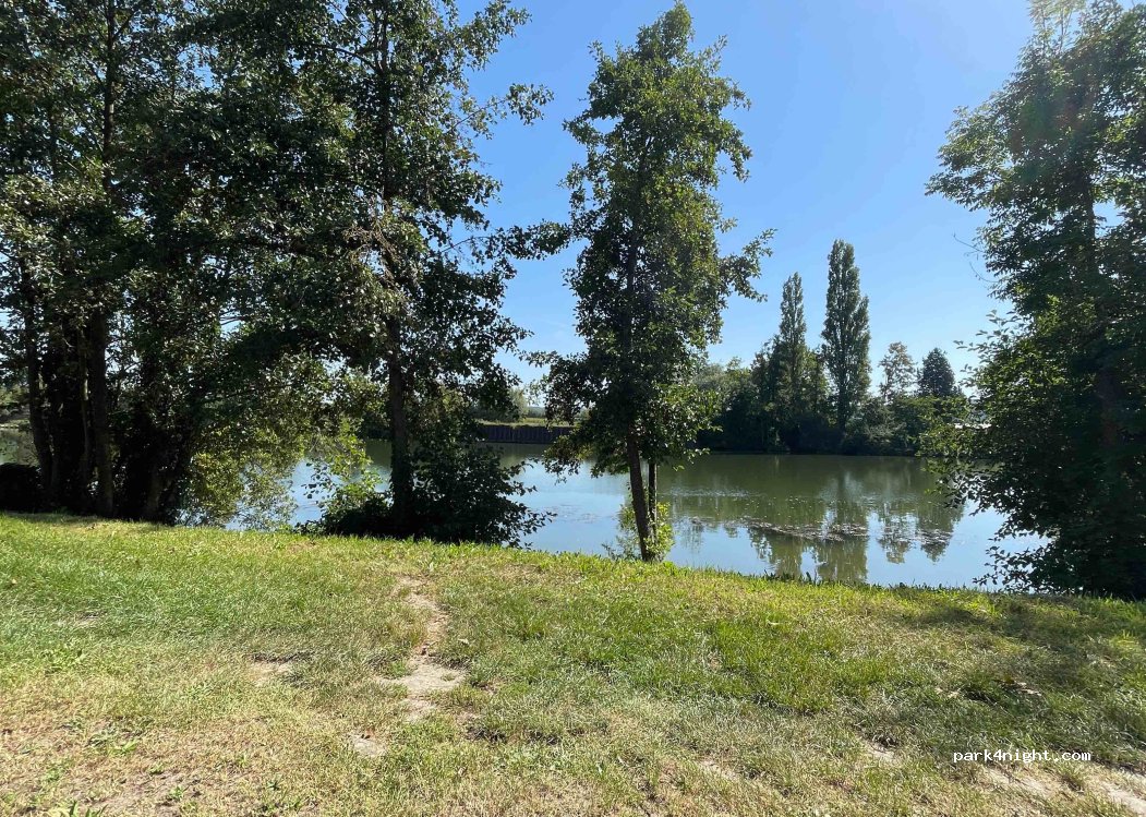 (60700) Pont-Sainte-Maxence - 115 Rue de la Plage — foto