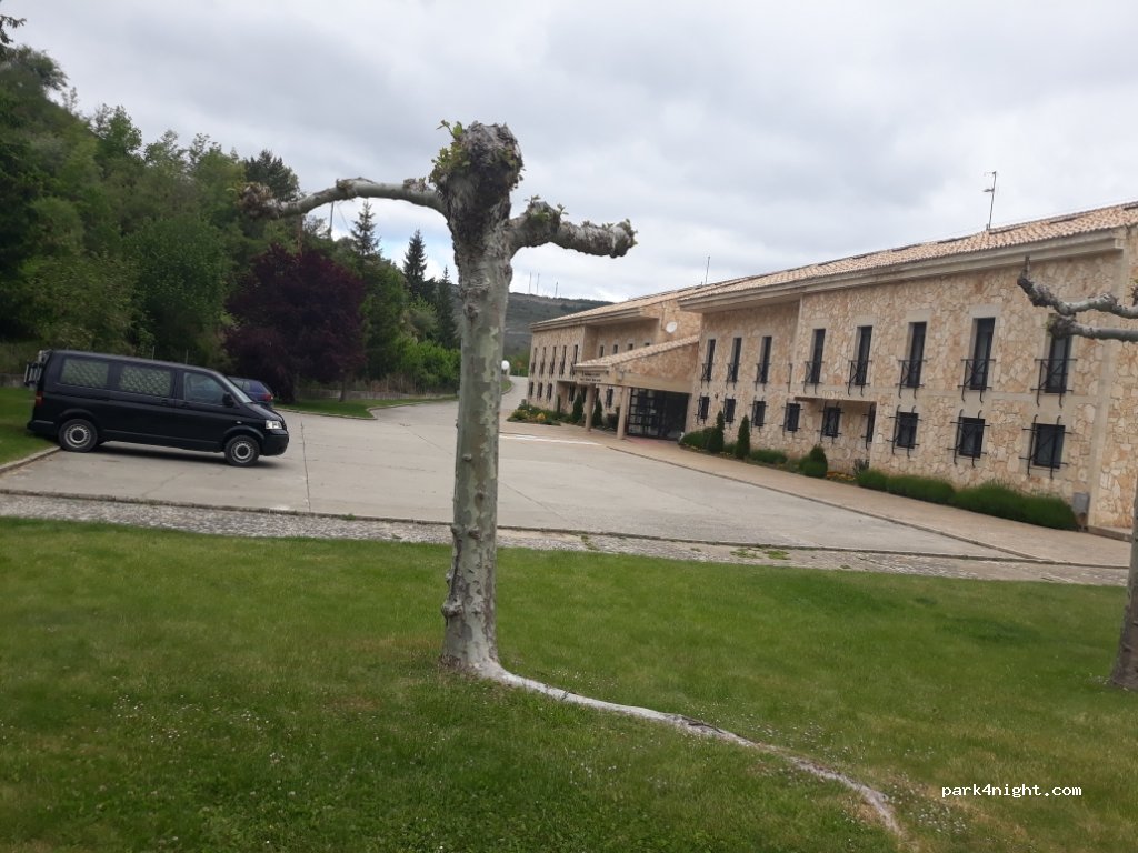 (09142) Sedano - 47 Calle Burgos — foto