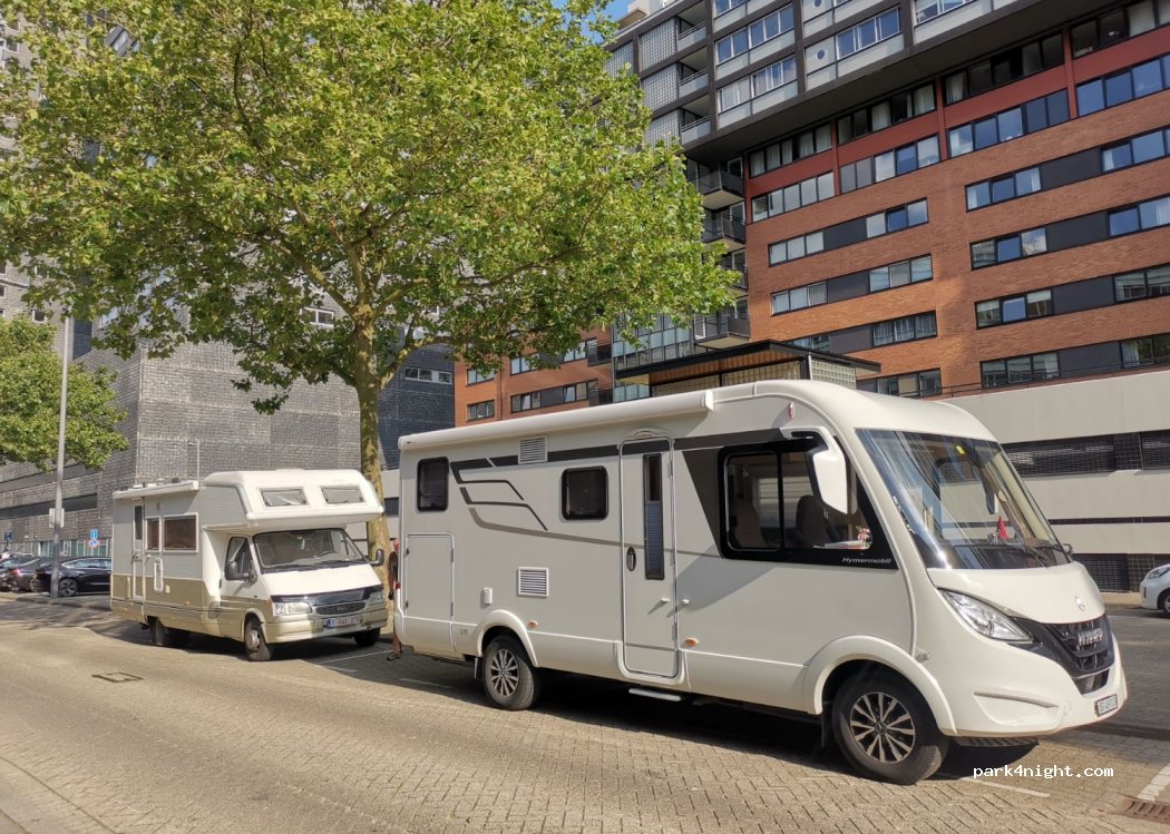 (3011 BT) Rotterdam - 607 Gedempte Zalmhaven — foto