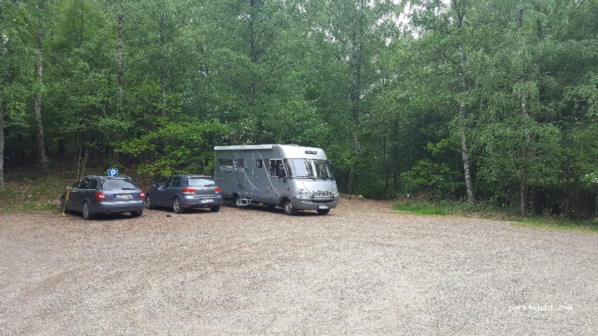 (247 72) Genarp - Sandvägen — foto