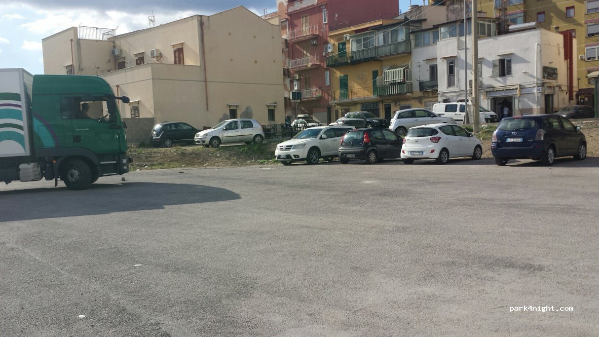 (90121) Palermo - — foto 2