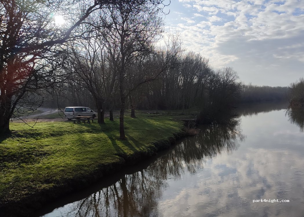 (85540) Le Champ-Saint-Père - Unnamed Road — foto 4
