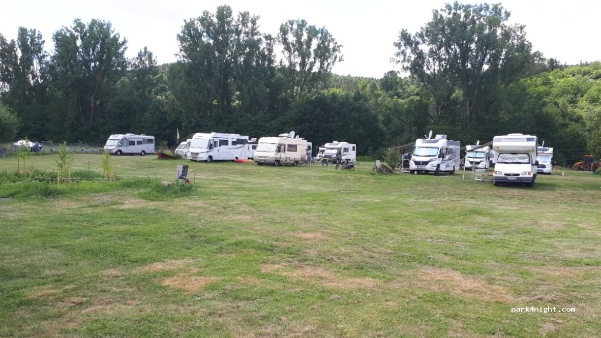 Wohnmobilstellplatz Eibelstadt — foto