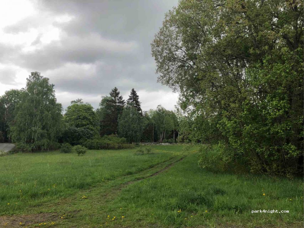 (192 77)  - Unnamed Road — foto