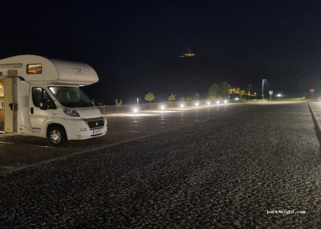 (6440) Figueira de Castelo Rodrigo - N221 — foto 3