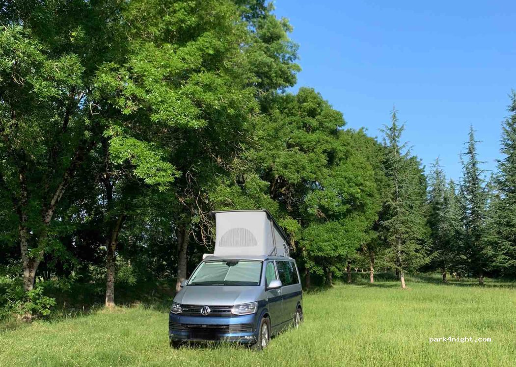 (82360) Lamagistère - Unnamed Road — foto