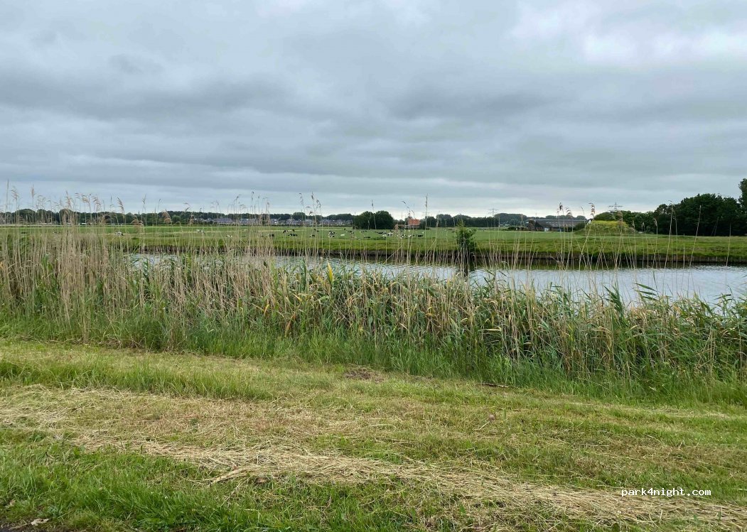 (3238) Zwartewaal - Kanaaldijk West — foto 2