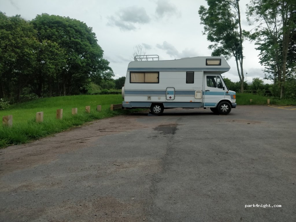 (S42 5DA) Temple Normanton - 64 Birkin Lane — foto
