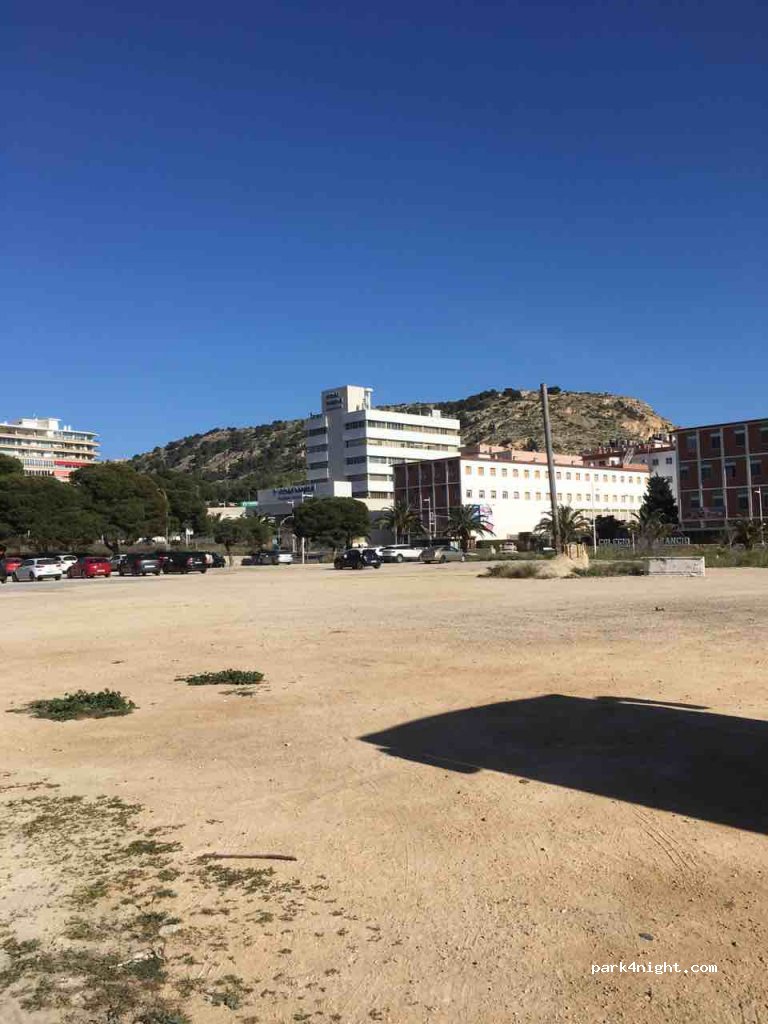 (03013) Alicante (Alacant) - 8 Camino de las Cigarreras — foto 2