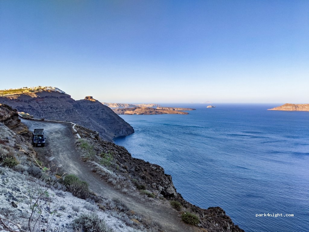 (847 00) Thira - Eparchiaki Odos Firon-Ias — foto