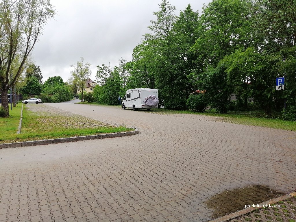 (92637) Weiden in der Oberpfalz - 21 Raiffeisenstraße — foto