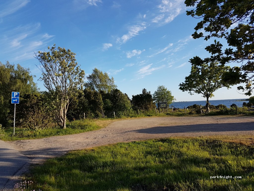 (370 24) Hasslö - Hasslövägen — foto 2