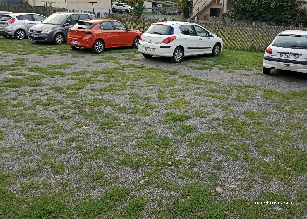 (63290) Châteldon - 22 Boulevard des États Unis — foto 2