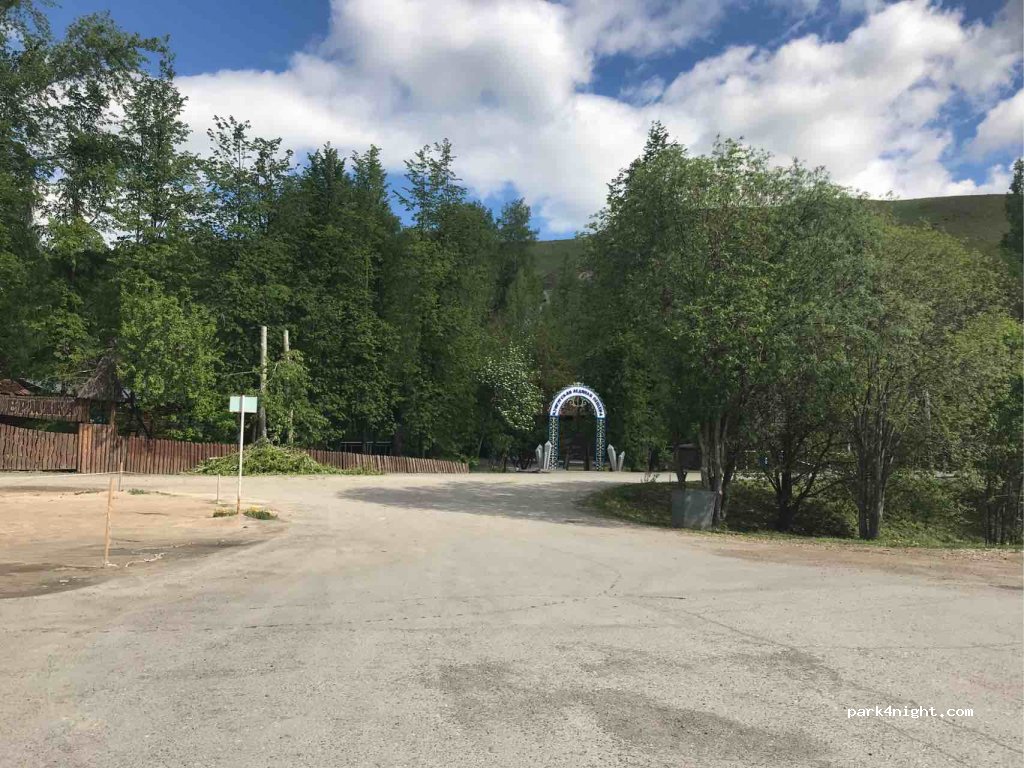 (617472) Filippovka - Unnamed Road — foto