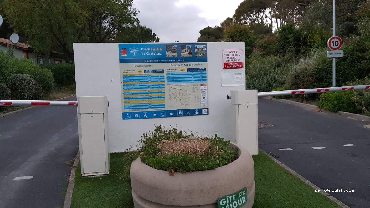 Municipal campsite of Pezenas le Castelsec — foto