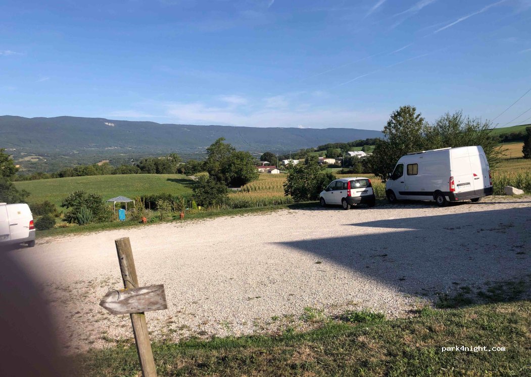 (74910) Challonges - 176 Rue de la Combe — foto