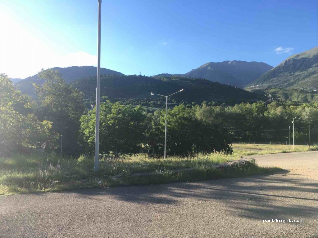 (361 00) Karpenisi - Unnamed Road — foto 2