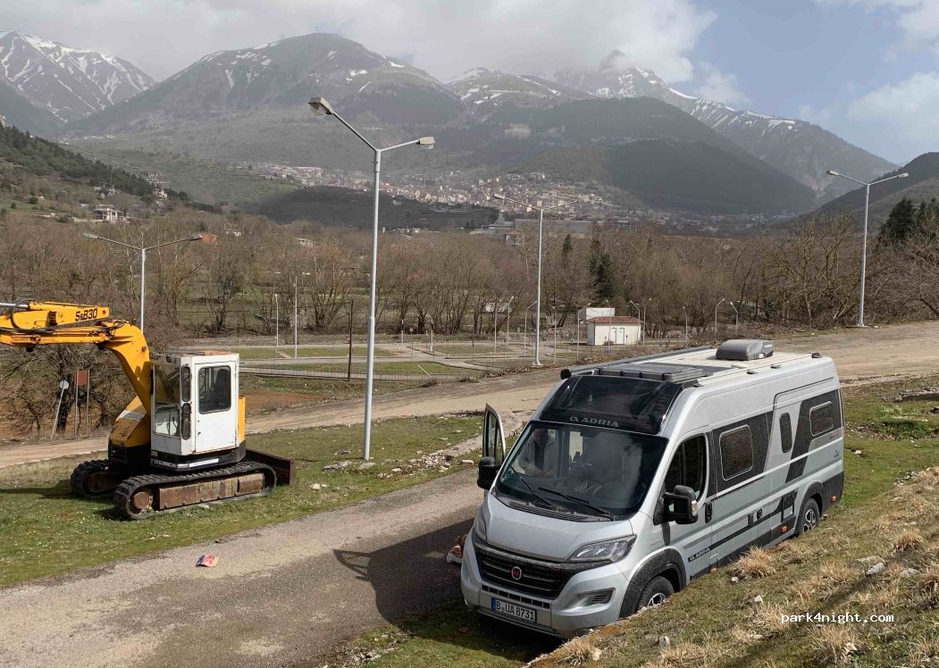 (361 00) Karpenisi - Unnamed Road — foto 3
