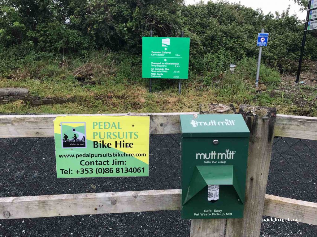 () Knockbrack - 3 Railway Road — foto