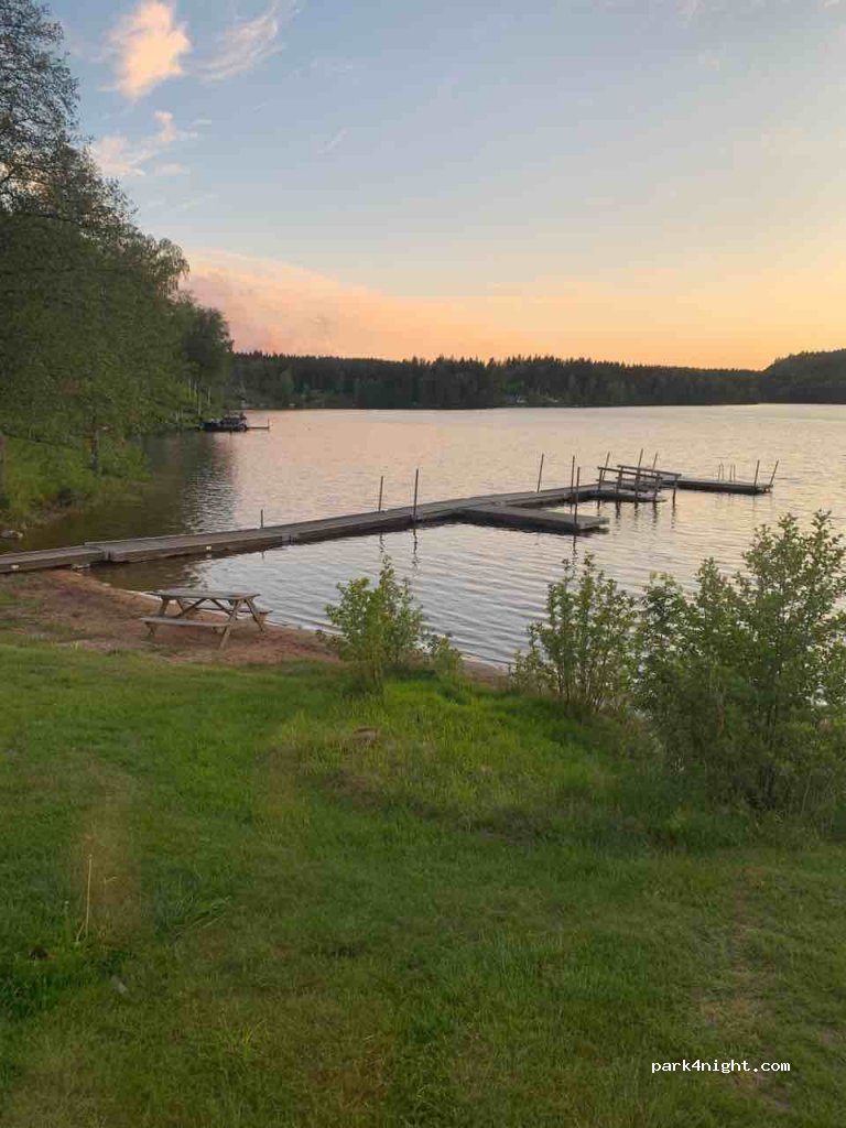 (512 94)  - 201 REVESJÖ STORABACKA — foto