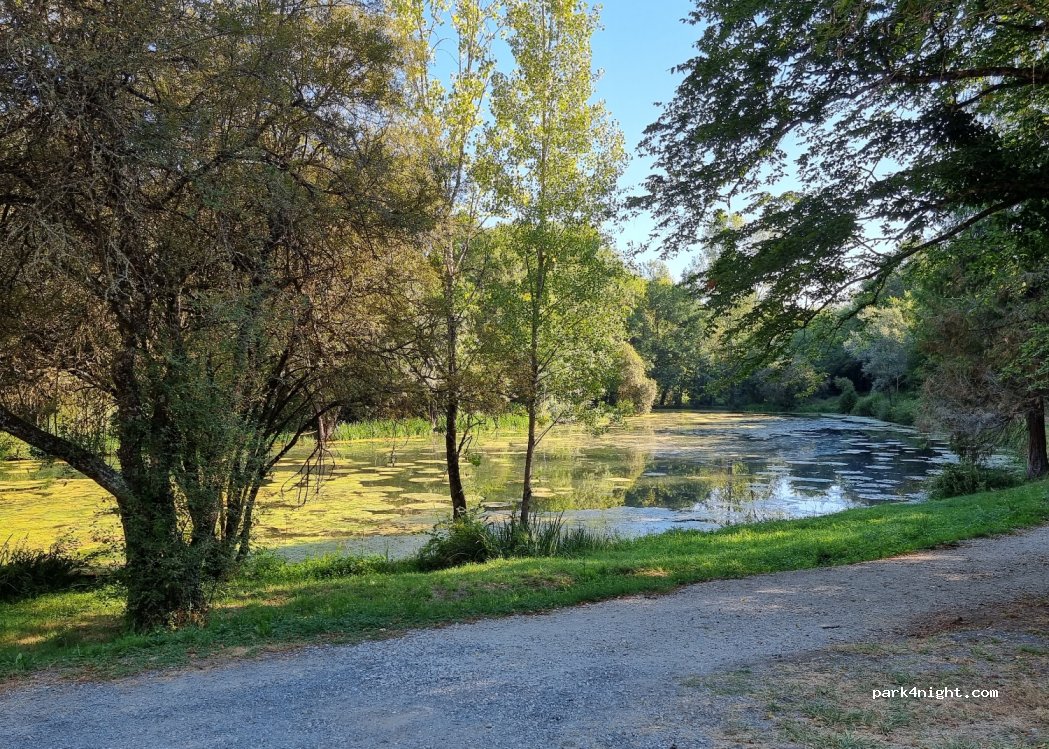 (24210) La Bachellerie - Unnamed Road — foto 2