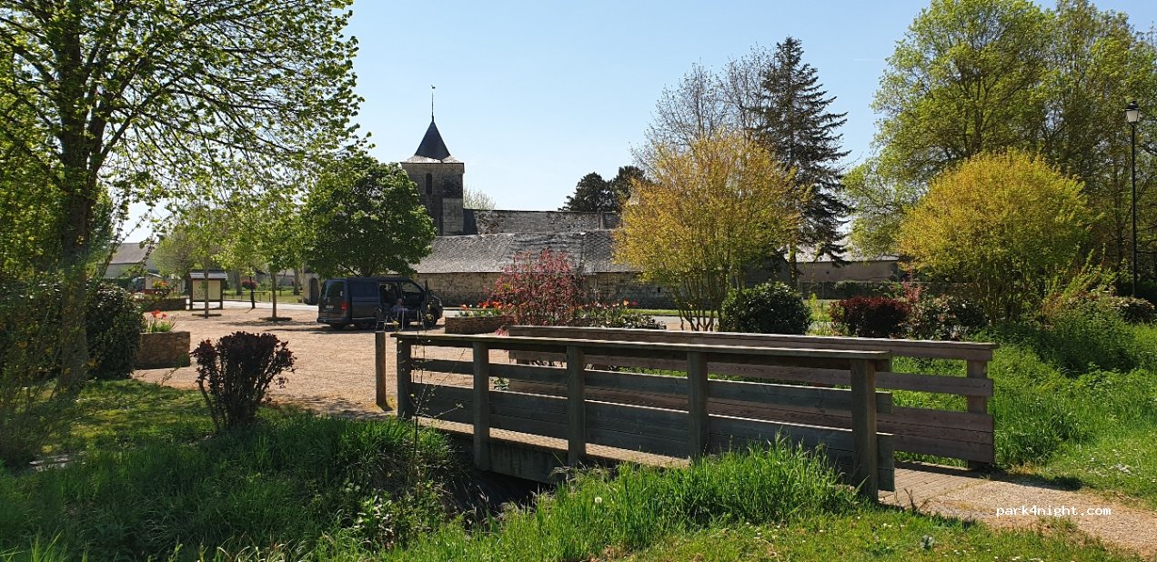 (49320) Charcé-Saint-Ellier-sur-Aubance - Rue de la Croix de la Biche — foto