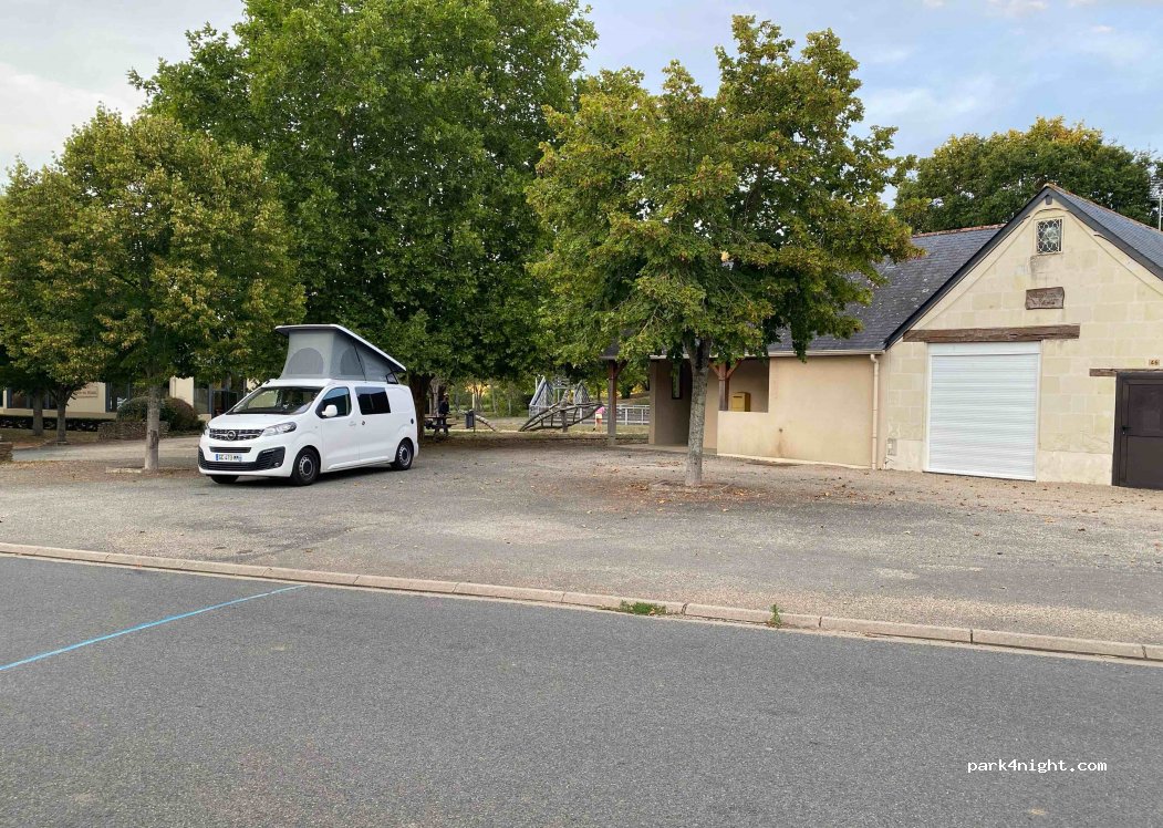 (49320) Charcé-Saint-Ellier-sur-Aubance - Rue de la Croix de la Biche — foto 3