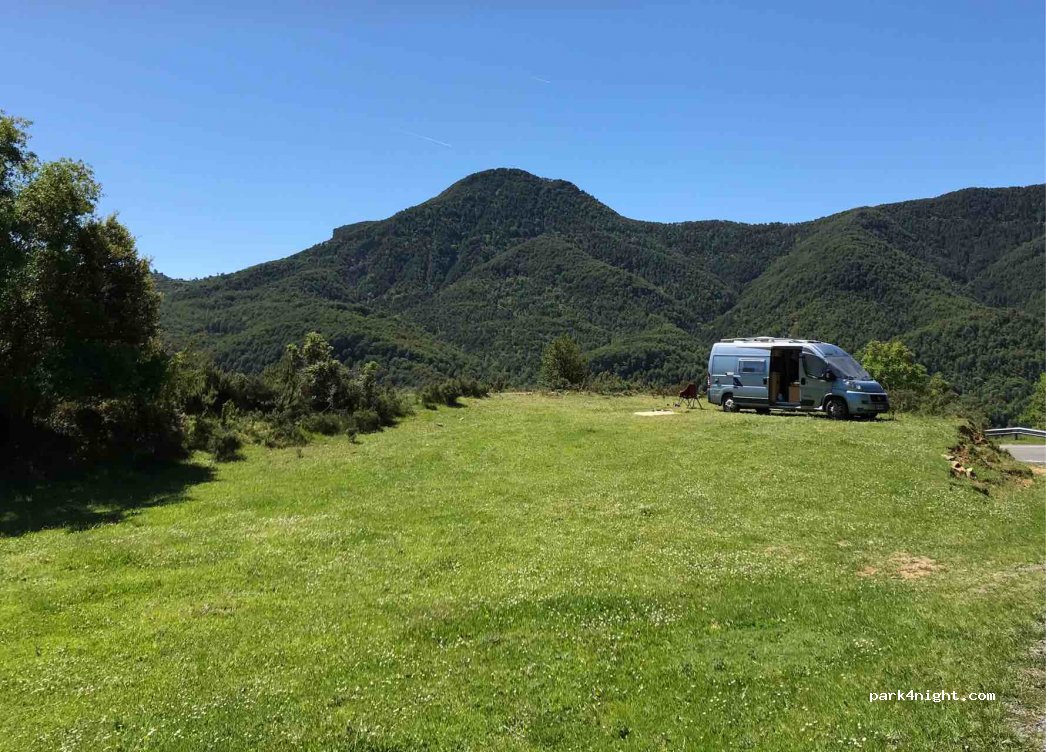(22363) Puértolas - Unnamed Road — foto 2