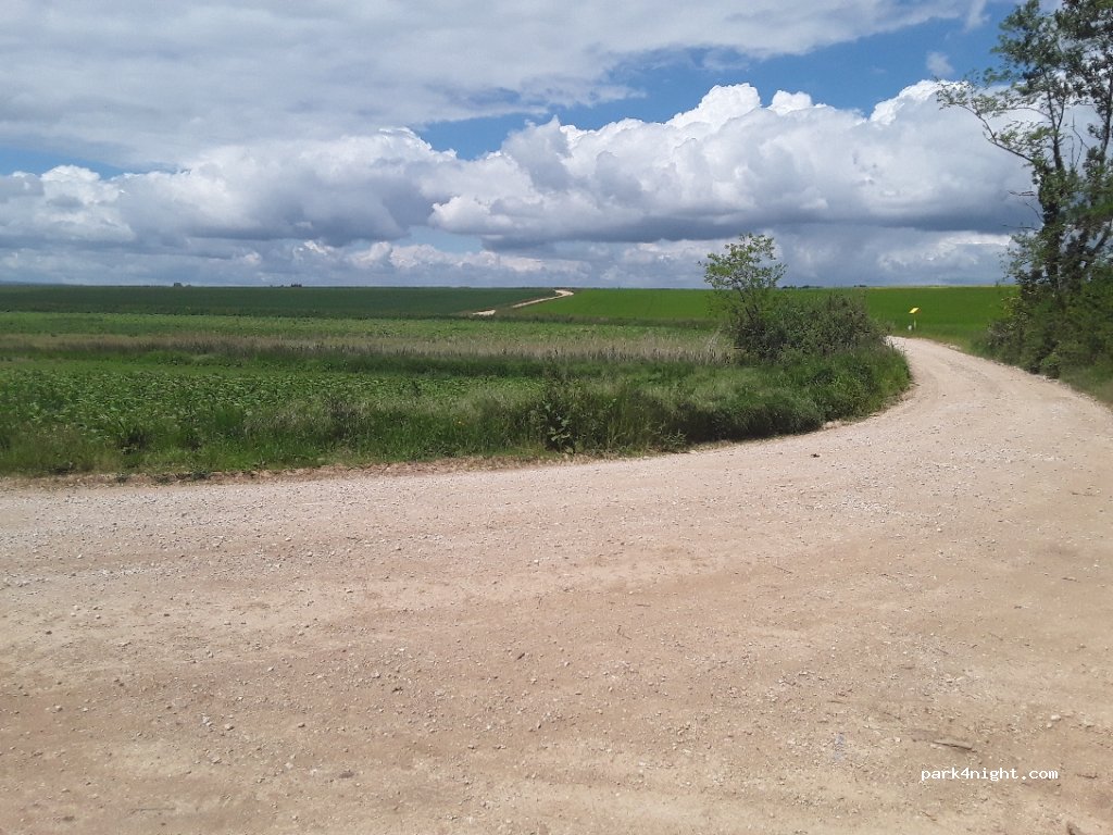 (21310) Arceau - Unnamed Road — foto
